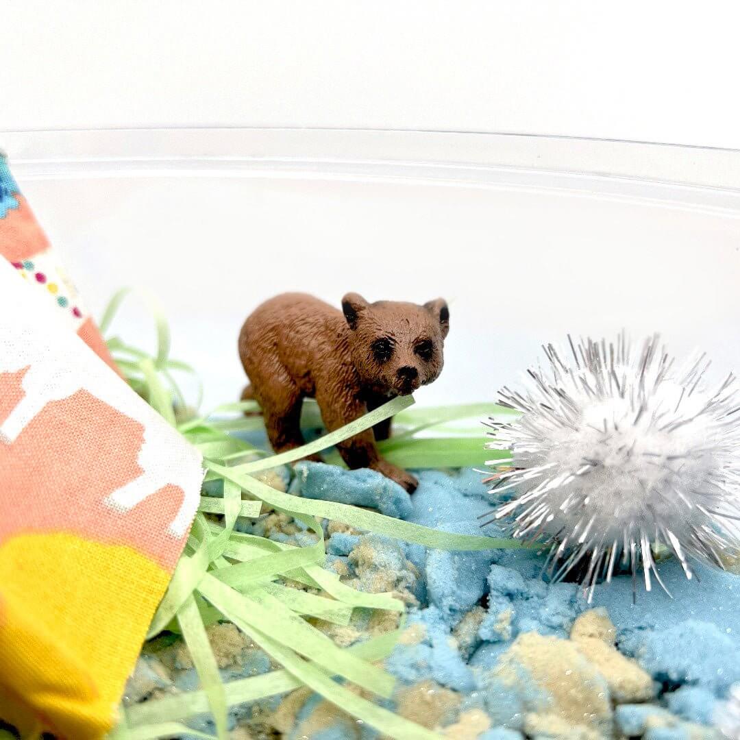 Outdoor Explorer Camp kinetic sand kit with brown bear - Outdoor Explorer, Imaginary / Pretend play camp, Kinetic sand kit, Sensory learning, Montessori - Blossom & Bloom Kids - Outdoor Explorer, Play Set with Kinetic Sand - Blossom & Bloom Kids