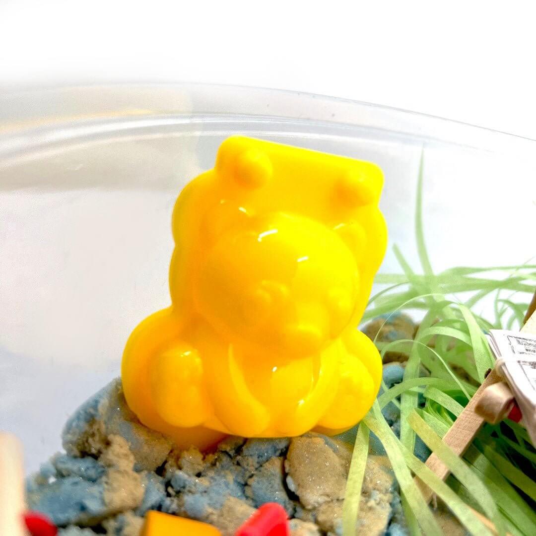 Outdoor Explorer Camp kinetic sand kit with bear sand mold - Outdoor Explorer, Imaginary / Pretend play camp, Kinetic sand kit, Sensory learning, Montessori - Blossom & Bloom Kids - Outdoor Explorer, Play Set with Kinetic Sand - Blossom & Bloom Kids