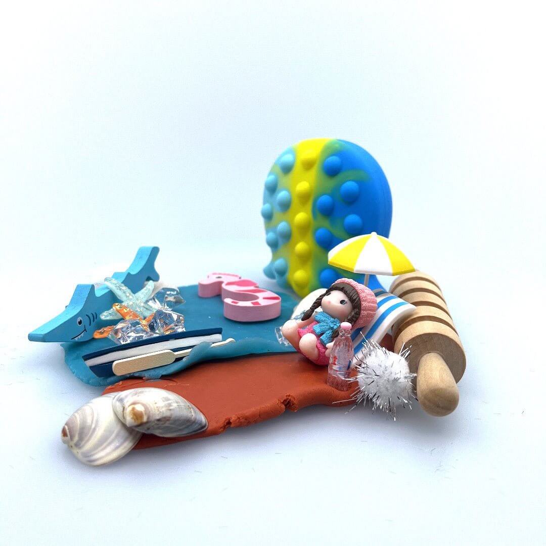 White Smoke Surf and Sand Sensory play kit - Surf and Sand, Playdough kit, Imaginary / Pretend sea creature play, Sensory learning, Montessori - Blossom & Bloom Kids